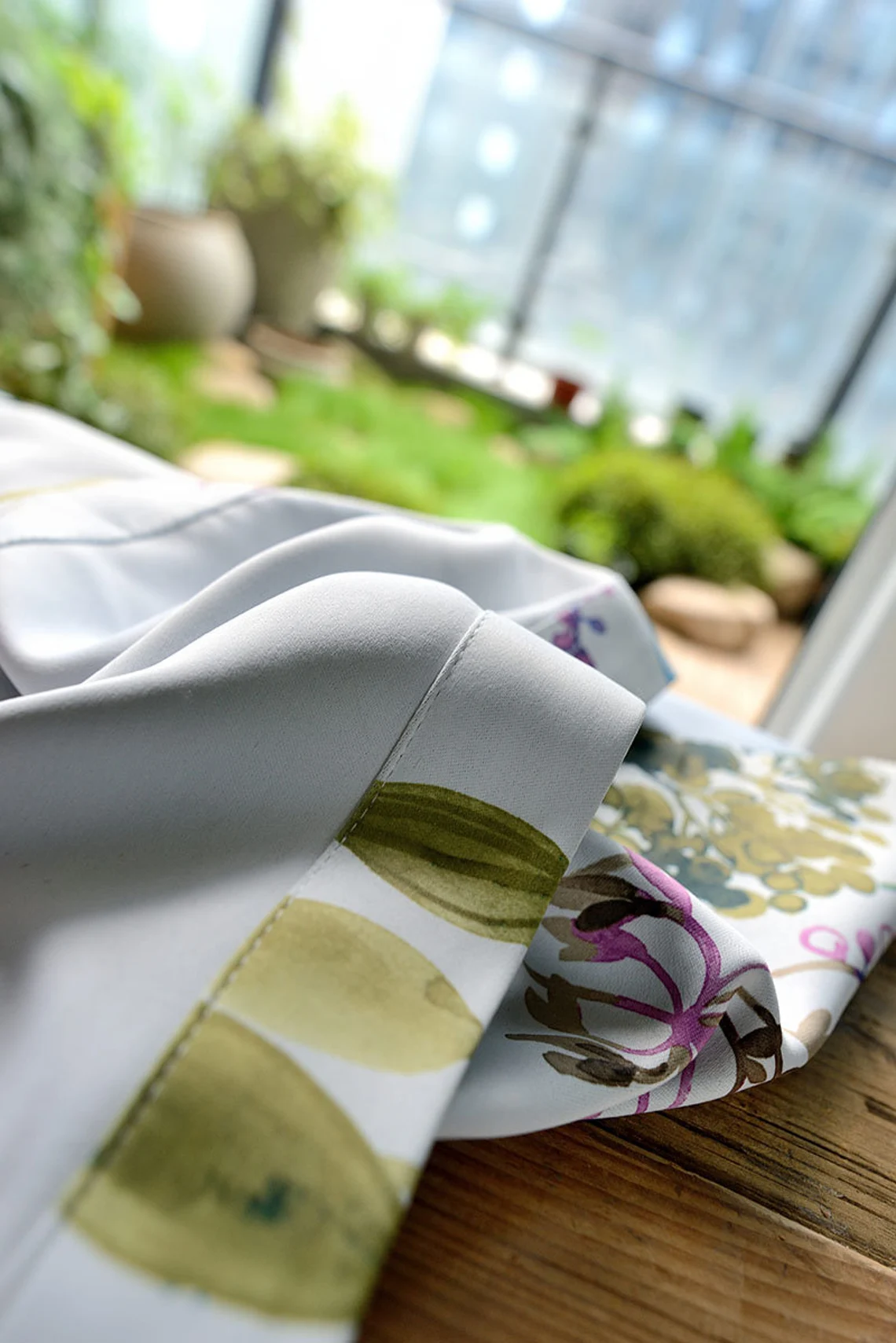 purple-floral-curtains,blackout-curtains
