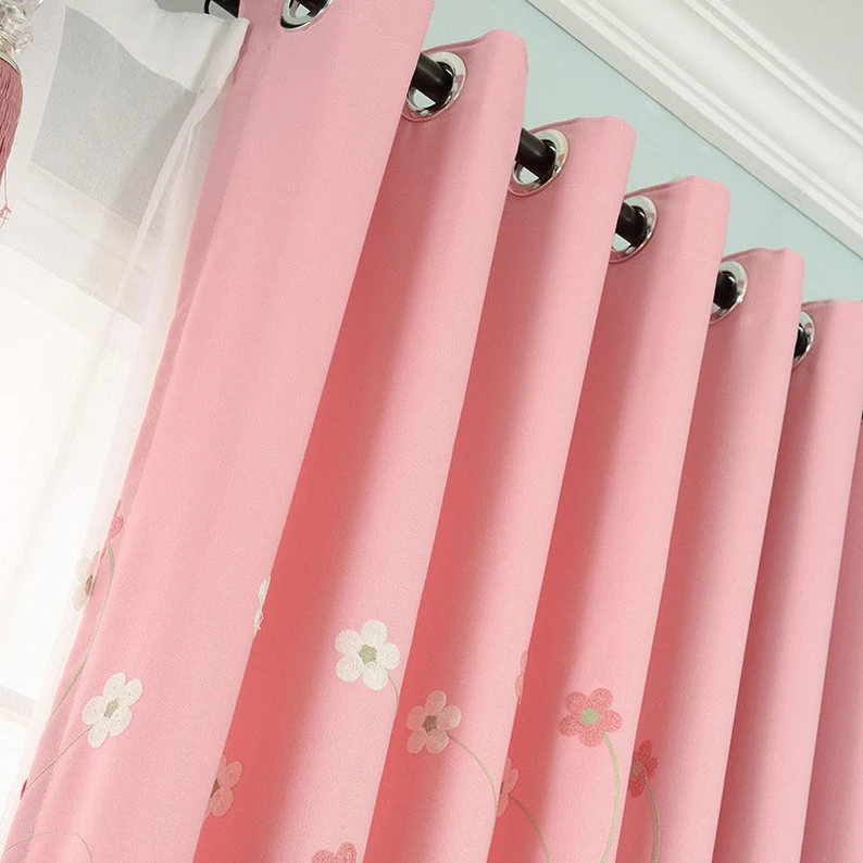 floral-bedroom-children-curtains, blackout-curtains, edit-home-curtains