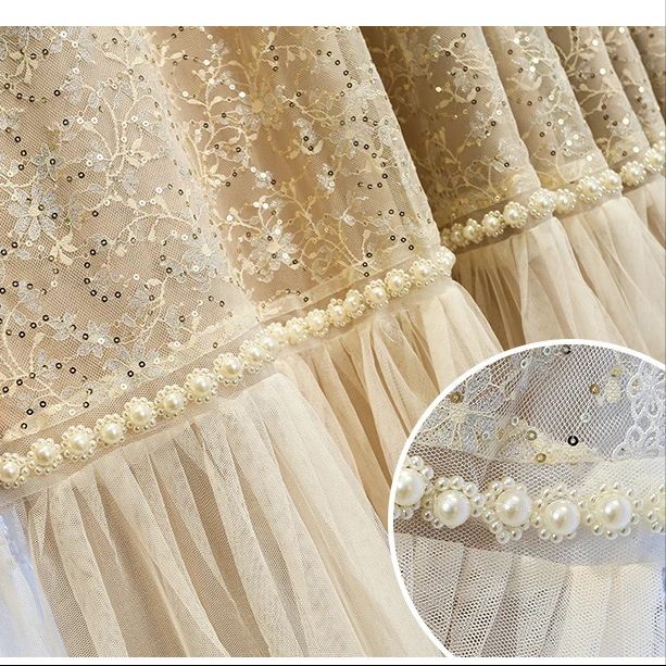 beautiful-silver-bedroom-curtains, blackout-curtains, edit-home-curtains