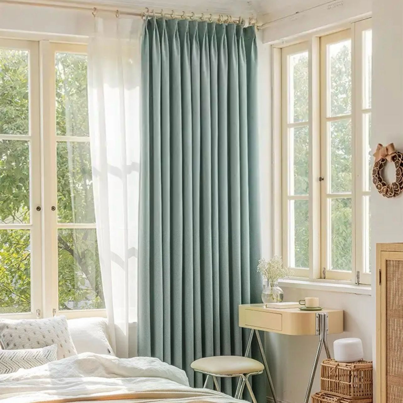 blackout-bedroom-room-curtains, blackout-curtains, edit-home